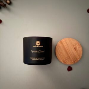 Vanilla Sandal Candles