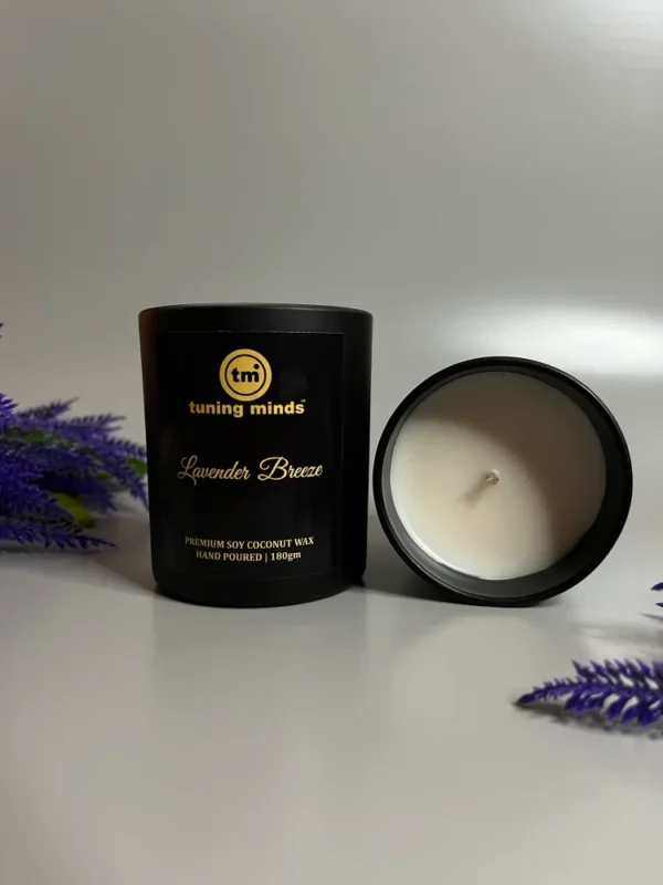 lavender-breeze-candles-img-04
